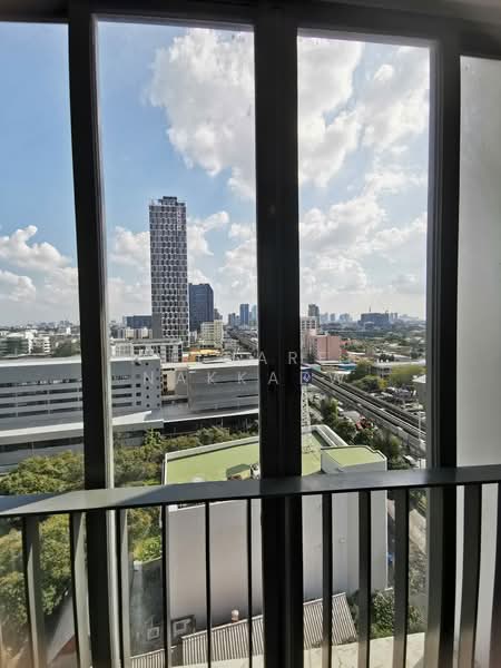 IDEO MOBI Sukhumvit 81, Bangkok, 2097 Sukhumvit Road, Bang Chak, Phra Khanong, Bangkok, 2 Bedrooms, 45 sqm, Condo For Rent, by Nutnaree Nakkaew, 500299772 - DDproperty.com