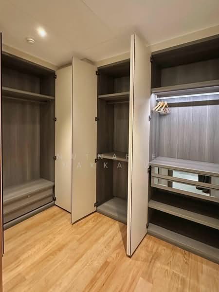 Sindhorn Tonson, Bangkok, 89 Soi Tonson Sarasin Road, Lumphini, Pathum Wan, Bangkok, 1 Bedroom, 87 sqm, Condo For Rent, by Nutnaree Nakkaew, 500299809 - DDproperty.com