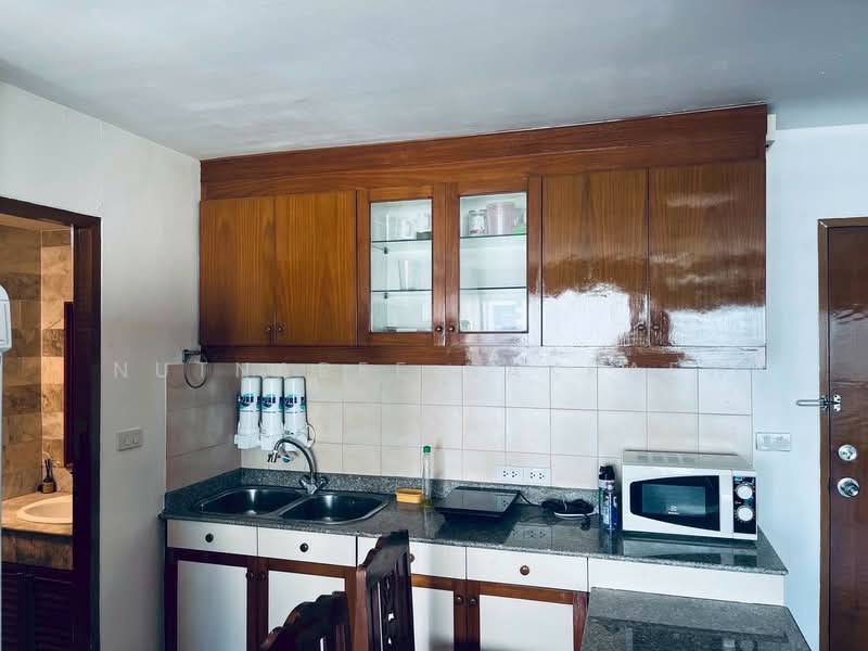 Silom Suite, Bangkok, Soi Sathorn 12, Sathorn Road, Silom, Bang Rak, Bangkok, 1 Bedroom, 55 sqm, Condo For Rent, by Nutnaree Nakkaew, 500299853 - DDproperty.com