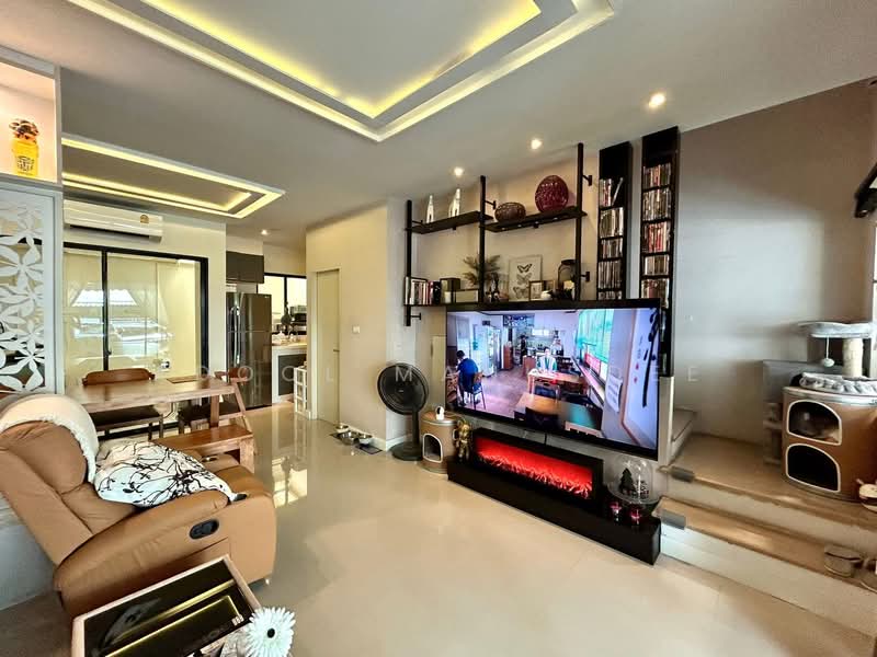 Baan Klang Muang Rama 9-Ramkhmahaeng, Bangkok, Soi Ramkhamhaeng 39, Phlapphla, Wang Thonglang, Bangkok, 3 Bedrooms, 160 sqm, Townhouse For Sale, by Adool Manusdee, 500299870 - DDproperty.com