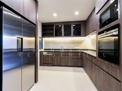For Rent - Park Court Sukhumvit 77, Bangkok