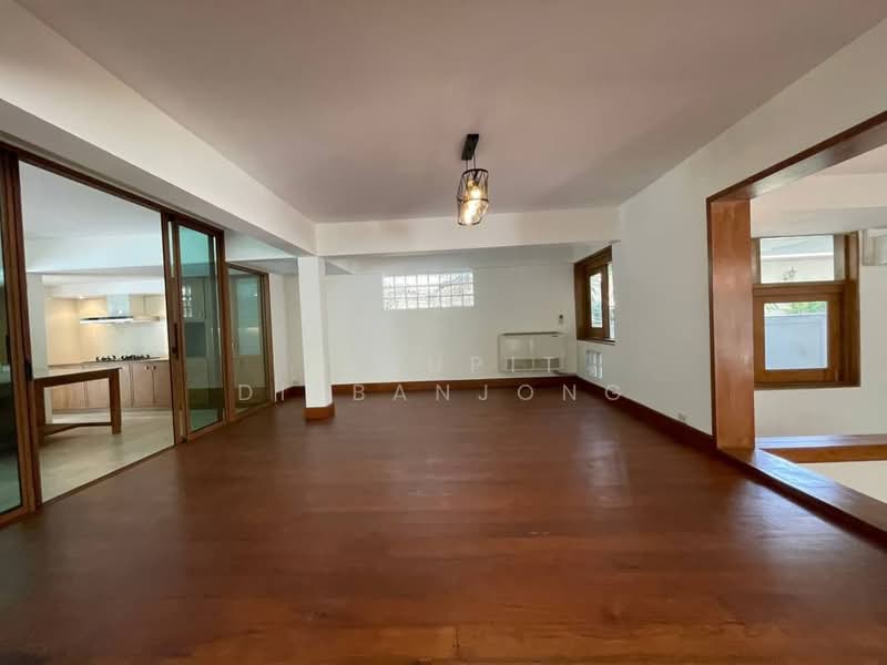 บ้าน 5-ห้องนอน, กรุงเทพ, คลองตัน, คลองเตย, กรุงเทพ, 550 ตร.ม., บ้านเดี่ยว ให้เช่า, โดย Pasupit Ditbanjong, 500299921 - DDproperty.com