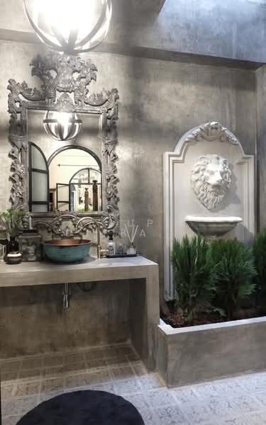 3-BR Townhouse, Bangkok, Khlong Toei, Bangkok, 3 Bedrooms, 120 sqm, Townhouse For Rent, by Pasupit Ditbanjong, 500299946 - DDproperty.com