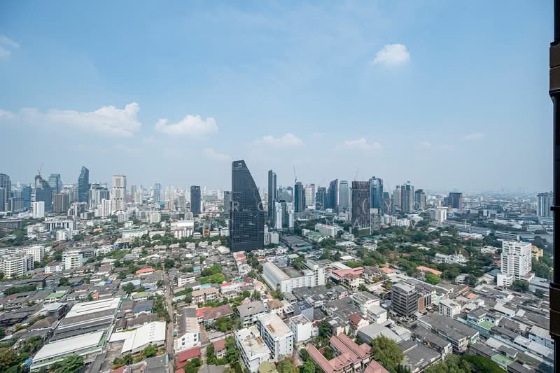 Oka Haus Sukhumvit 36, Bangkok, 3399 Rama 4 Road, Khong Tan, Khlong Toei, Bangkok, 1 Bedroom, 35 sqm, Condo For Rent, by Bencharong (Yok) Treerat-a-na-wat, 500299952 - DDproperty.com