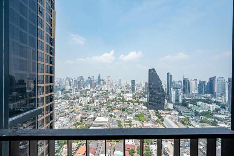 Oka Haus Sukhumvit 36, Bangkok, 3399 Rama 4 Road, Khong Tan, Khlong Toei, Bangkok, 1 Bedroom, 35 sqm, Condo For Rent, by Bencharong (Yok) Treerat-a-na-wat, 500299952 - DDproperty.com
