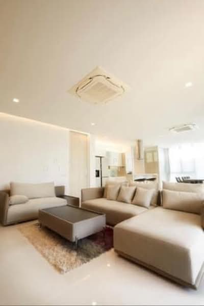 3-BR Townhouse, Bangkok, Bang Kapi, Huai Khwang, Bangkok, 3 Bedrooms, 300 sqm, Townhouse For Rent, by Pasupit Ditbanjong, 500299955 - DDproperty.com