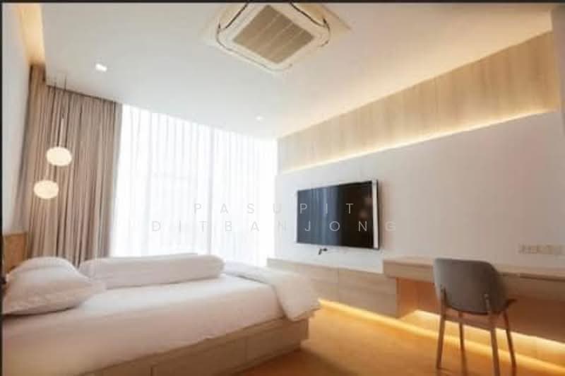 3-BR Townhouse, Bangkok, Bang Kapi, Huai Khwang, Bangkok, 3 Bedrooms, 300 sqm, Townhouse For Rent, by Pasupit Ditbanjong, 500299955 - DDproperty.com