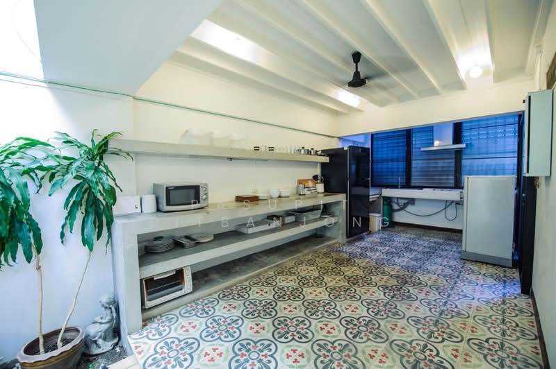 3-BR Townhouse, Bangkok, Samsen Nai, Phaya Thai, Bangkok, 3 Bedrooms, 270 sqm, Townhouse For Rent, by Pasupit Ditbanjong, 500299973 - DDproperty.com