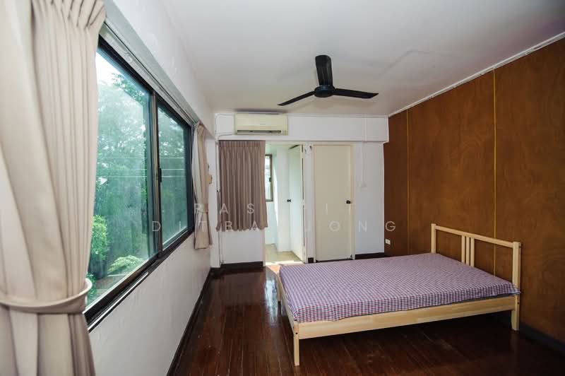 3-BR Townhouse, Bangkok, Samsen Nai, Phaya Thai, Bangkok, 3 Bedrooms, 270 sqm, Townhouse For Rent, by Pasupit Ditbanjong, 500299973 - DDproperty.com