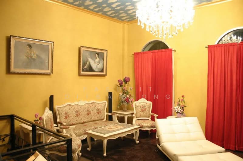 Baan Klang Krung Grande Vienna Rama 3, Bangkok, Rama 3 Road, Bang Pong Pang, Yan Nawa, Bangkok, 3 Bedrooms, 270 sqm, Townhouse For Rent, by Pasupit Ditbanjong, 500299983 - DDproperty.com