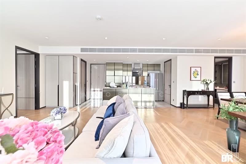 The Reserve Sukhumvit 61, Bangkok, 78 Soi Sukhumvit 61, Khlong Tan Nua, Watthana, Bangkok, 2 Bedrooms, 126 sqm, Condo For Rent, by Teeranop Inchan, 500300010 - DDproperty.com