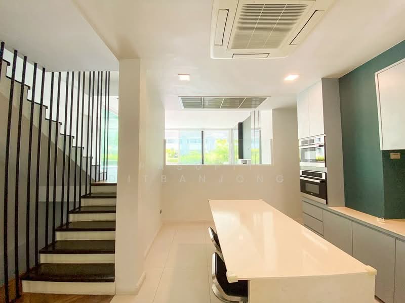 ทาวน์เฮ้าส์ 4-ห้องนอน, กรุงเทพ, คลองตันเหนือ, วัฒนา, กรุงเทพ, 650 ตร.ม., ทาวน์เฮ้าส์ ขาย, โดย Pasupit Ditbanjong, 500300016 - DDproperty.com