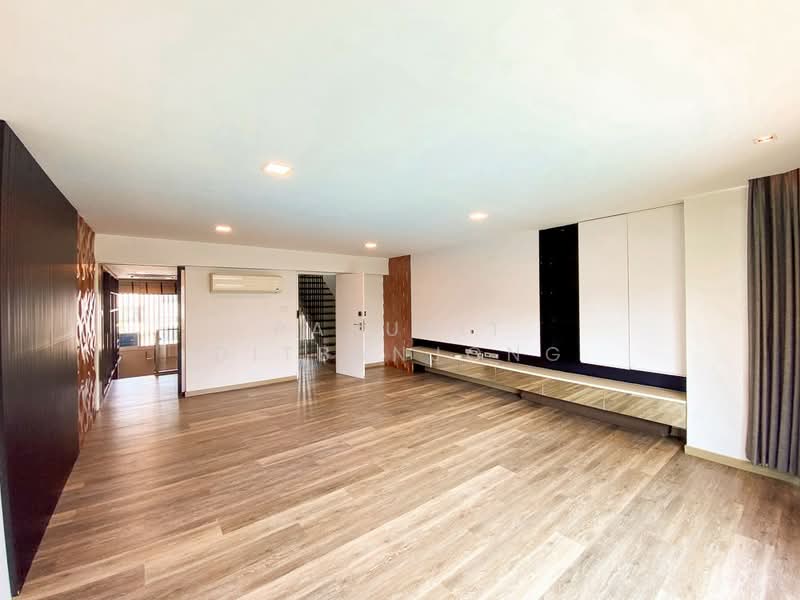4-BR Townhouse, Bangkok, Khlong Tan Nua, Watthana, Bangkok, 4 Bedrooms, 650 sqm, Townhouse For Sale, by Pasupit Ditbanjong, 500300016 - DDproperty.com
