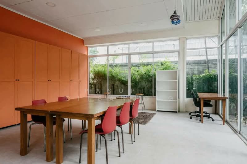 undefined, Bangkok, Tanon Nakorn Chaisri, Dusit, Bangkok, 5 Bedrooms, 2,670 sqm, Single Detached House For Sale, by Pasupit Ditbanjong, 500300046 - DDproperty.com