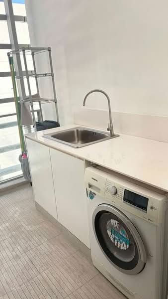 185 Rajadamri, Bangkok, 185 Rajadamri Road, Lumphini, Pathum Wan, Bangkok, 2 Bedrooms, 225 sqm, Condo For Rent, by Nutnaree Nakkaew, 500300053 - DDproperty.com