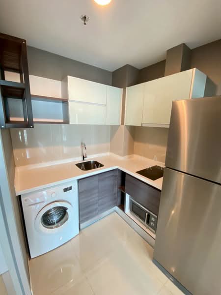 Centric Sathorn-St Louis, Bangkok, Sathorn Nua Road, Yan Nawa, Sathon, Bangkok, 2 Bedrooms, 72 sqm, Condo For Rent, by Natnicha Khamvilai, 500300055 - DDproperty.com