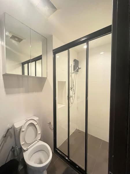 The Base Park East Sukhumvit 77, Bangkok, 99 Soi Pridi Banomyong 2, Phra Kanong Nua, Watthana, Bangkok, 1 Bedroom, 30 sqm, Condo For Rent, by Natnicha Khamvilai, 500300065 - DDproperty.com