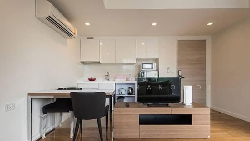 Condolette Light Convent, Bangkok, Soi Pipat 2 Silom Road, Silom, Bang Rak, Bangkok, 1 Bedroom, 47 sqm, Condo For Rent, by Tanapat Jitwatcharakomol, 500300072 - DDproperty.com