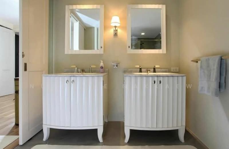 Prom Phaholyothin 2, Bangkok, Soi Phaholyothin 2, Samsen Nai, Phaya Thai, Bangkok, 2 Bedrooms, 100 sqm, Condo For Rent, by Nutnaree Nakkaew, 500300087 - DDproperty.com