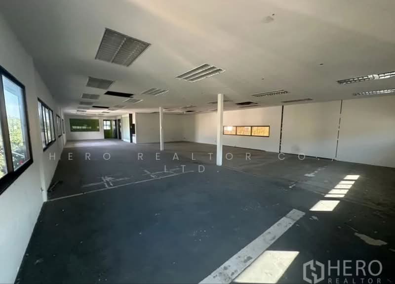 For Sale Warehouse 1,712 sqm in Thap Chang, Saphan Sung, Bangkok near ARL Thap Chang BR, Bangkok, Thap Chang, Saphan Sung, Bangkok, , 1,712 sqm, Warehouse/Factory For Rent, by Hero Realtor Co., Ltd., 500300093 - DDproperty.com