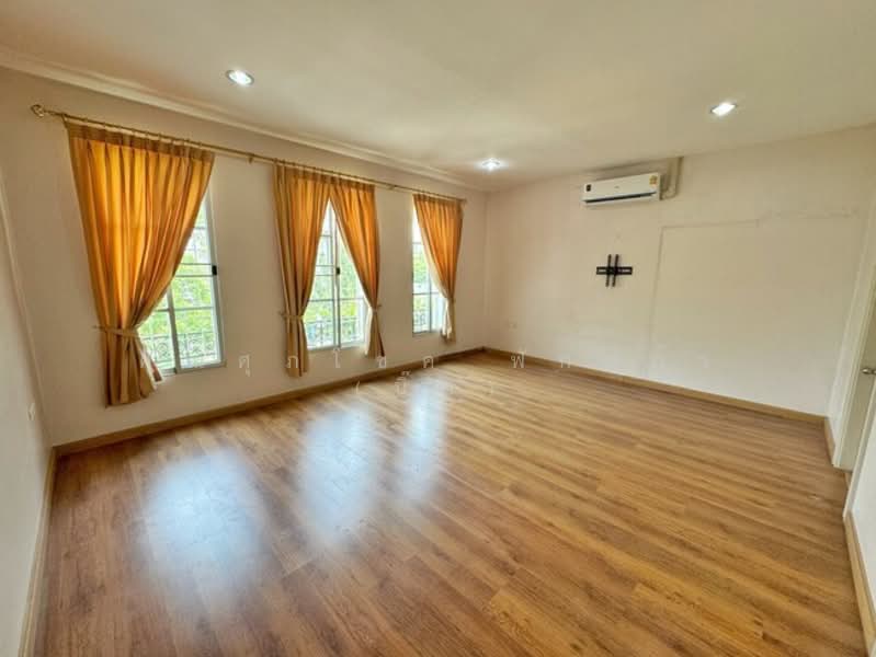 Baan Klang Muang Monte-Carlo : บ้านกลางเมือง มอนติ-คาร์โล, กรุงเทพ, ถนน หมู่บ้านกลางเมืองมอลติ-คาโล รัชวิภา, ลาดยาว, จตุจักร, กรุงเทพ, 180 ตร.ม., ทาวน์เฮ้าส์ ขาย, โดย คุณศุภโชค ฟักแก้ว (บิ๊ก), 500300121 - DDproperty.com