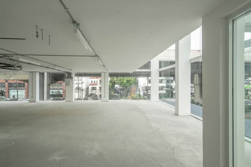 1-BR House, Bangkok, Bang Kapi, Huai Khwang, Bangkok, 1 Bedroom, 1,500 sqm, Single Detached House For Rent, by Pasupit Ditbanjong, 500300122 - DDproperty.com
