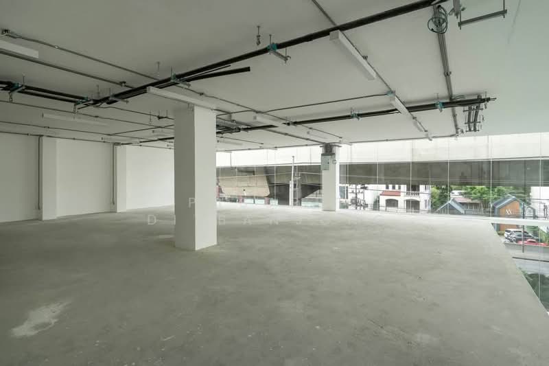 1-BR House, Bangkok, Bang Kapi, Huai Khwang, Bangkok, 1 Bedroom, 1,500 sqm, Single Detached House For Rent, by Pasupit Ditbanjong, 500300122 - DDproperty.com