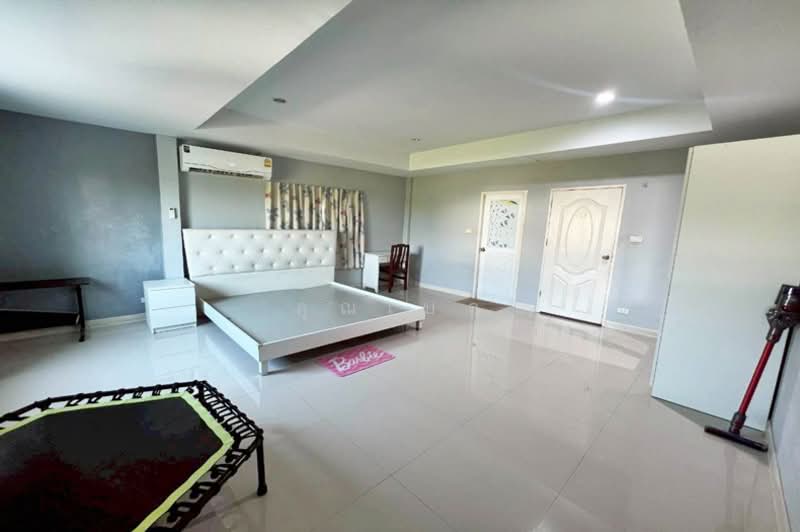 The Park at Fashion, Bangkok, Ratchada-Ramintra Road, Khan Na Yao, Bangkok, 3 Bedrooms, 100 sqm, Townhouse For Sale, by คุณเบล, 500300127 - DDproperty.com
