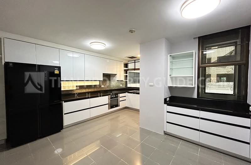 Ruamsuk Condominium, Bangkok, 12 Soi Athakravi, Khong Tan, Khlong Toei, Bangkok, 3 Bedrooms, 340 sqm, Condo For Rent, by Khun Nita, 500300136 - DDproperty.com