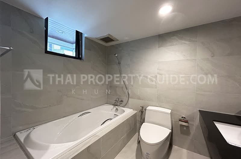 Ruamsuk Condominium : ร่วมสุข คอนโดมิเนียม, กรุงเทพ, 12 ซอยอรรถวี, คลองตัน, คลองเตย, กรุงเทพ, 340 ตร.ม., คอนโด ให้เช่า, โดย Khun Nita, 500300136 - DDproperty.com