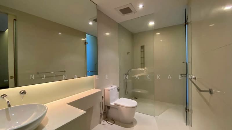 Domus 18, Bangkok, Soi Sukhumvit 18, Khlong Toei, Khlong Toei, Bangkok, 3 Bedrooms, 250 sqm, Condo For Rent, by Nutnaree Nakkaew, 500300147 - DDproperty.com