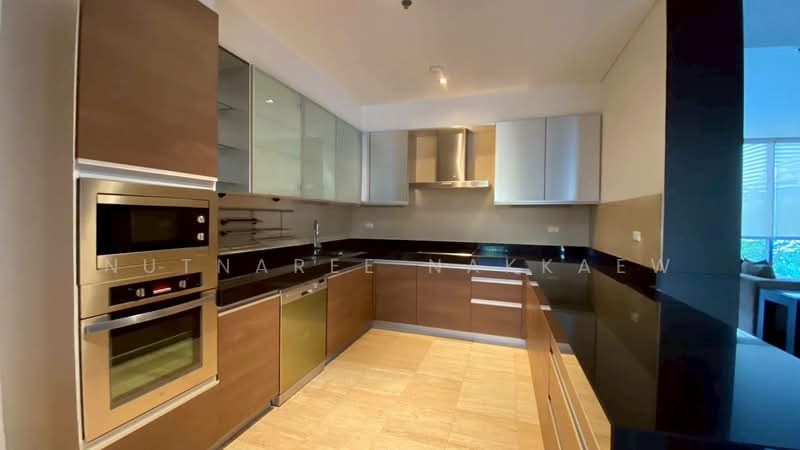 Domus 18, Bangkok, Soi Sukhumvit 18, Khlong Toei, Khlong Toei, Bangkok, 3 Bedrooms, 250 sqm, Condo For Rent, by Nutnaree Nakkaew, 500300147 - DDproperty.com