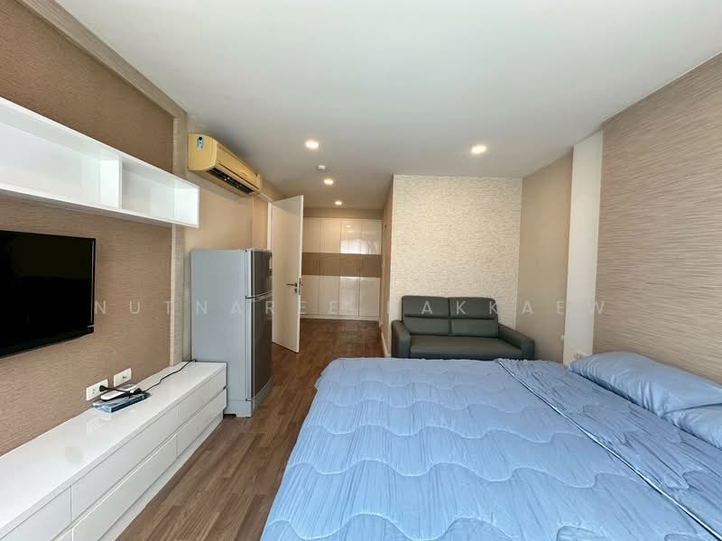 The Clover Thonglor Residence, Bangkok, Soi Sukhumvit 55, Khlong Tan Nua, Watthana, Bangkok, 2 Bedrooms, 78 sqm, Condo For Rent, by Nutnaree Nakkaew, 500300149 - DDproperty.com