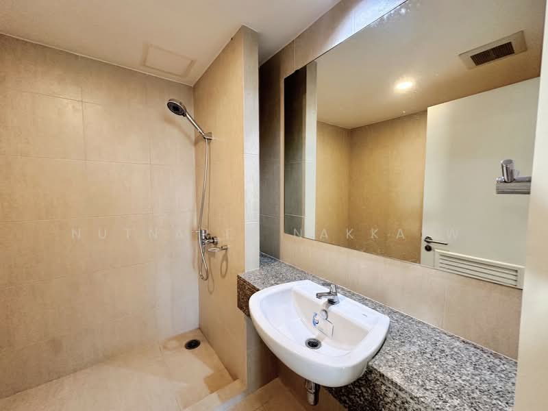 The Clover Thonglor Residence : เดอะ โคลเวอร์ ทองหล่อ เรสซิเดนซ์, กรุงเทพ, ซอยสุขุมวิท 55, คลองตันเหนือ, วัฒนา, กรุงเทพ, 78 ตร.ม., คอนโด ให้เช่า, โดย Nutnaree Nakkaew, 500300149 - DDproperty.com