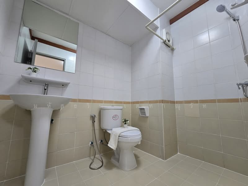 Asakan Place Twin Condo, Bangkok, Hua Mak, Bang Kapi, Bangkok, 2 Bedrooms, 67 sqm, Condo For Sale, by Mahusttawin Tetanuwat, 500300172 - DDproperty.com