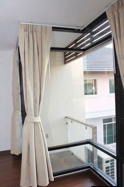 4-BR Townhouse, Bangkok, Samsen Nai, Phaya Thai, Bangkok, 4 Bedrooms, 325 sqm, Townhouse For Rent, by Pasupit Ditbanjong, 500300174 - DDproperty.com