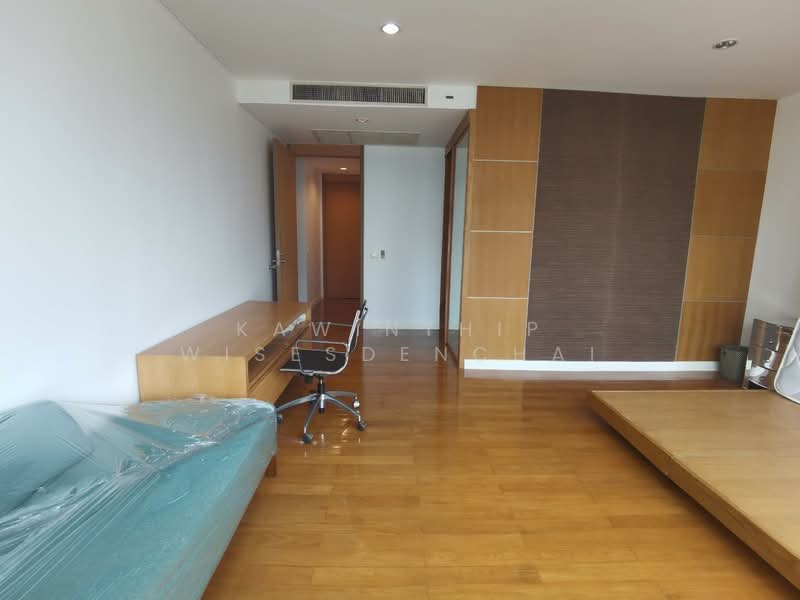 The Royal Saladaeng, Bangkok, 79 Saladaeng Road, Silom, Bang Rak, Bangkok, 3 Bedrooms, 162 sqm, Condo For Rent, by Kawinthip Wisesdenchai, 500300191 - DDproperty.com