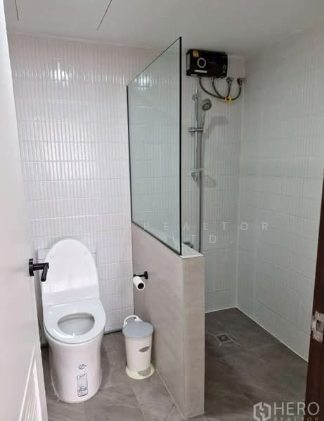 Sukhumvit Casa, Bangkok, Soi Sukhumvit 10, Khlong Toei, Bangkok, 3 Bedrooms, 212 sqm, Condo For Rent, by Hero Realtor Co., Ltd., 500300202 - DDproperty.com