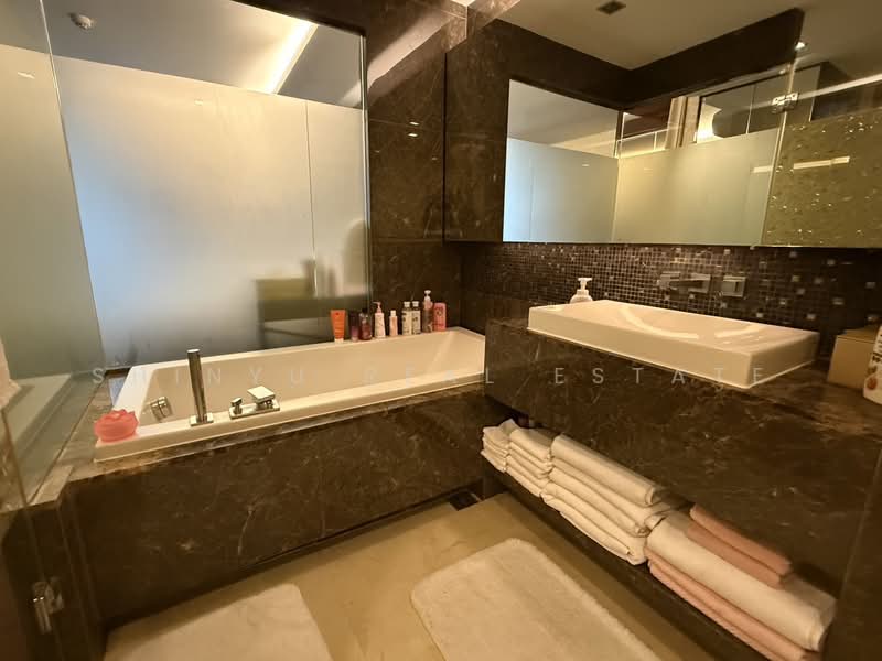 The Address Sukhumvit 61, Bangkok, 22 Soi Sukhumvit 61 Sukhumvit Road, Khlong Tan Nua, Watthana, Bangkok, 1 Bedroom, 56 sqm, Condo For Sale, by Shinyu Real Estate, 500300208 - DDproperty.com
