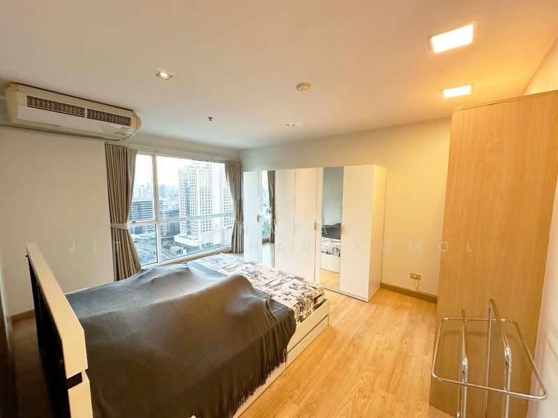 Silom Suite, Bangkok, Soi Sathorn 12, Sathorn Road, Silom, Bang Rak, Bangkok, 1 Bedroom, 54 sqm, Condo For Rent, by Tanapat Jitwatcharakomol, 500300210 - DDproperty.com