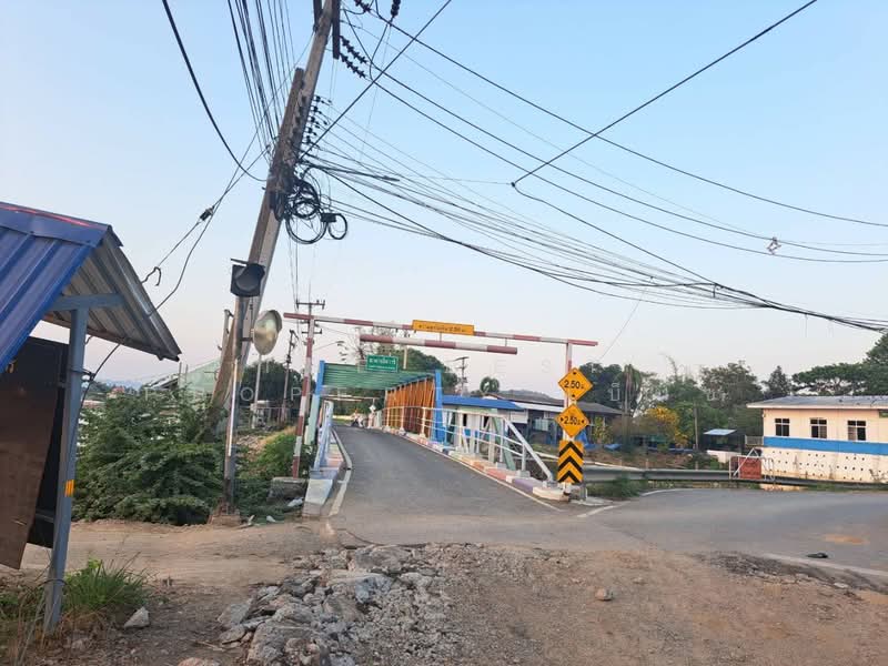 ที่ดินพร้อมสิ่งปลูกสร้างพยุหะคีรี นครสวรรค์, นครสวรรค์, พยุหะ, พยุหะคีรี, นครสวรรค์, 1,788 ตร.ม., ที่ดิน ขาย, โดย The Best Property เบ็นซ์, 500300213 - DDproperty.com