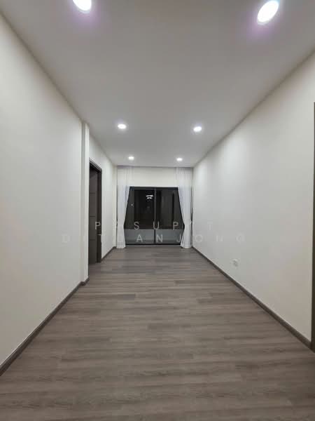3-BR House, Bangkok, Bang Chak, Phra Khanong, Bangkok, 3 Bedrooms, 250 sqm, Single Detached House For Rent, by Pasupit Ditbanjong, 500300236 - DDproperty.com