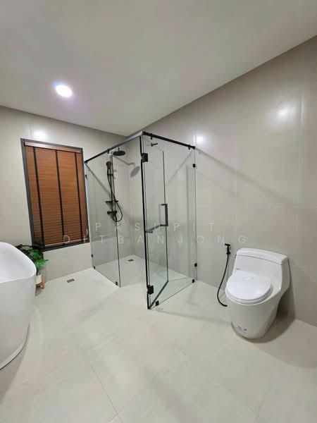 บ้าน 3-ห้องนอน, กรุงเทพ, บางจาก, พระโขนง, กรุงเทพ, 250 ตร.ม., บ้านเดี่ยว ให้เช่า, โดย Pasupit Ditbanjong, 500300236 - DDproperty.com