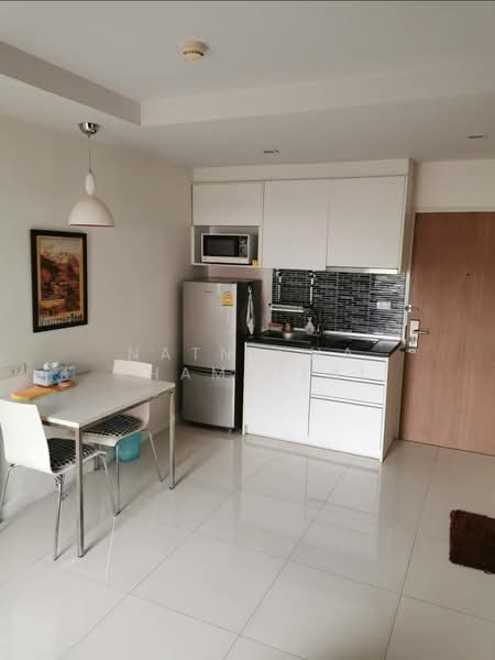 Le Cote Sukhumvit 14, Bangkok, Soi Sukhumvit 14, Khlong Toei, Khlong Toei, Bangkok, 1 Bedroom, 38 sqm, Condo For Rent, by Natnicha Khamvilai, 500300296 - DDproperty.com