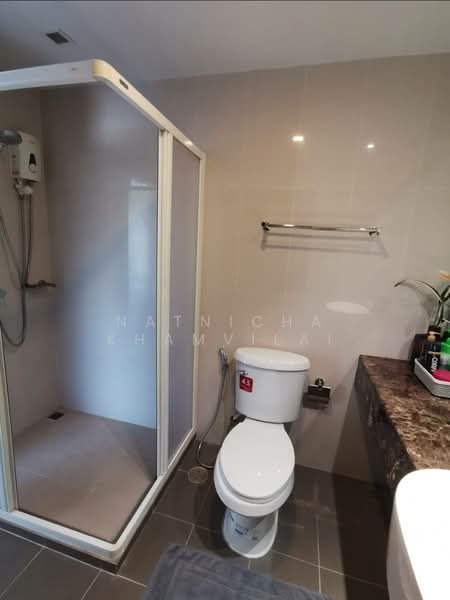 Le Cote Sukhumvit 14, Bangkok, Soi Sukhumvit 14, Khlong Toei, Khlong Toei, Bangkok, 1 Bedroom, 38 sqm, Condo For Rent, by Natnicha Khamvilai, 500300296 - DDproperty.com