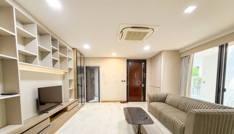 Parc Priva, Bangkok, Thiam Ruammit Road, Huai Khwang, Huai Khwang, Bangkok, 5 Bedrooms, 400 sqm, Single Detached House For Sale, by Pasupit Ditbanjong, 500300302 - DDproperty.com