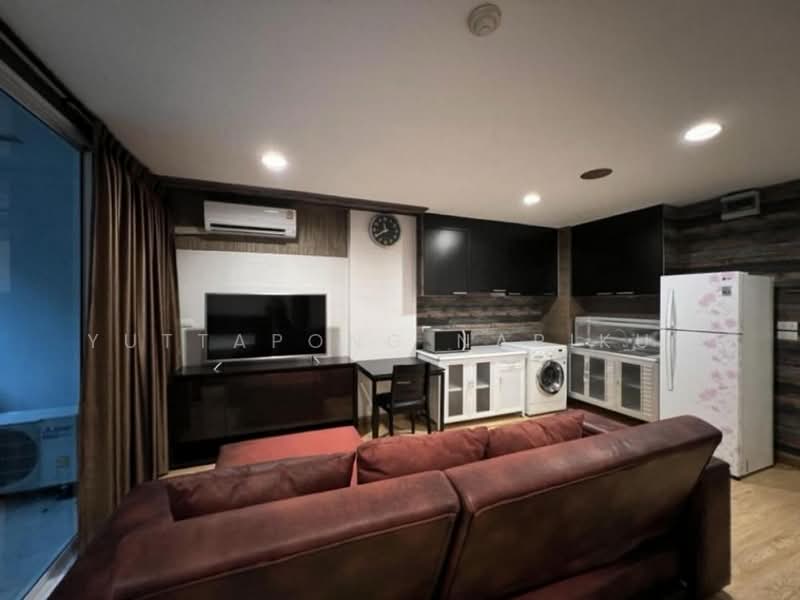 D65 Condominium, Bangkok, 396 Soi Sukhumvit 65 Sukhumvit Road, Phra Kanong Nua, Watthana, Bangkok, 1 Bedroom, 35 sqm, Condo For Sale, by Yuttapong Napikun, 500300304 - DDproperty.com