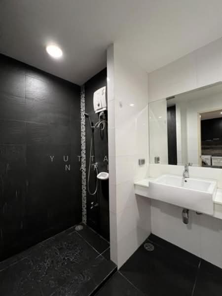 D65 Condominium, Bangkok, 396 Soi Sukhumvit 65 Sukhumvit Road, Phra Kanong Nua, Watthana, Bangkok, 1 Bedroom, 35 sqm, Condo For Sale, by Yuttapong Napikun, 500300304 - DDproperty.com