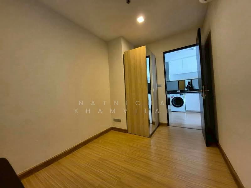 Sky Walk Residences, Bangkok, 1599 Sukhumvit Road, Phra Kanong Nua, Watthana, Bangkok, 2 Bedrooms, 60 sqm, Condo For Rent, by Natnicha Khamvilai, 500300305 - DDproperty.com