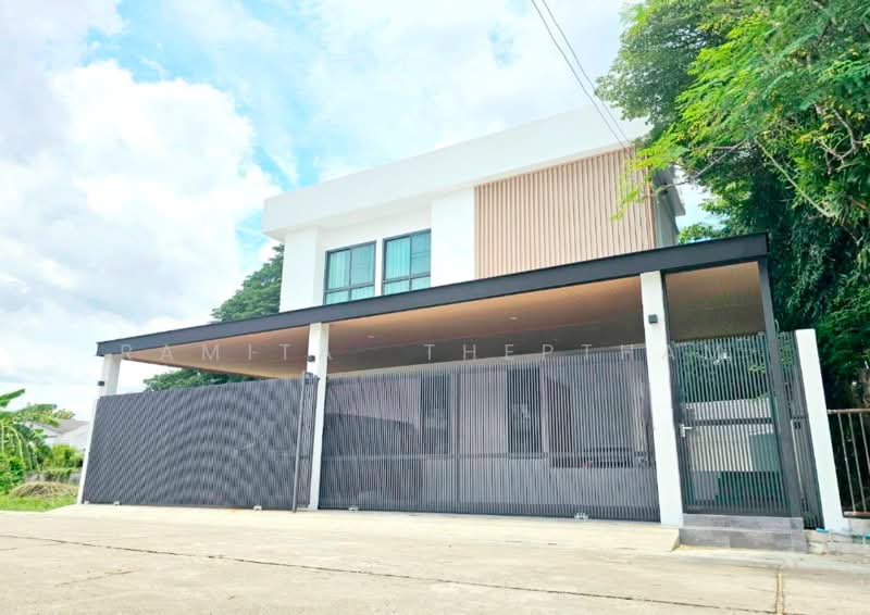 4-BR House, Bangkok, Bangmot, Thung Khru, Bangkok, 4 Bedrooms, 244 sqm, Single Detached House For Sale, by Ramita Theptham, 500300321 - DDproperty.com